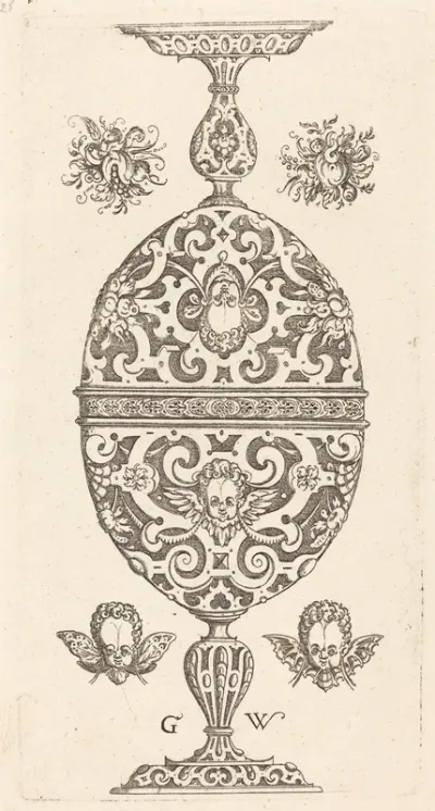 Two small goblets superimposed in reverse