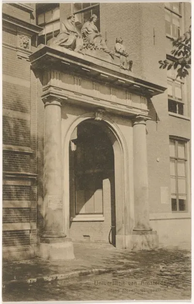 Universiteit van Amsterdam, ingang Kloveniersburgwal