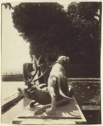 Versailles, Fontaine de Point du Jour, (Limier Abattant un Cerf par Houzeau)