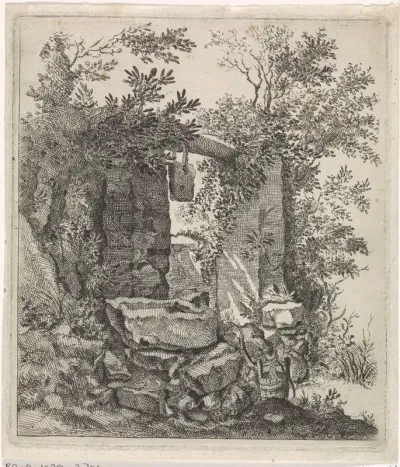 Vervallen stenen poort in een landschap