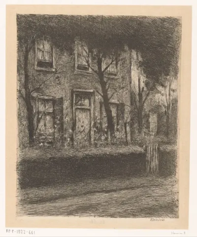 Voortuin van een huis met heg