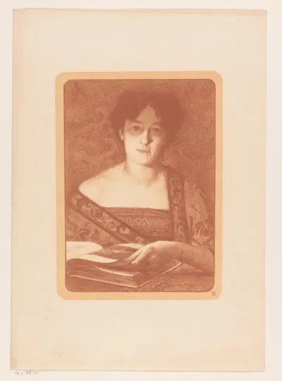 Vrouw bladerend door een boek