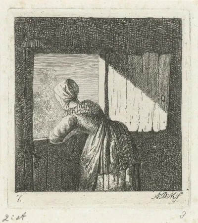 Vrouw leunend op een onderdeur