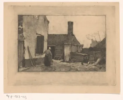 Vrouw met emmer bij een boerderij