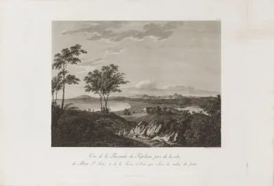 Vue de la Fazenda de Tapébuçu près de la côte, du Mont St. Joâo, et de la Serra de Iriri qui s´élève du milieu des forêts