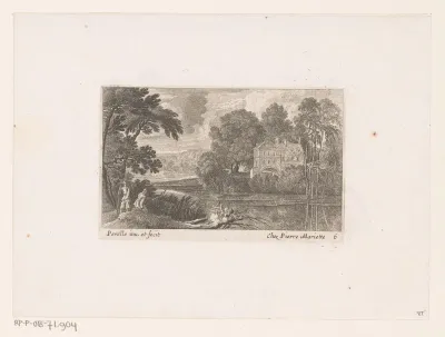 Wandelaars bij rivier en huis