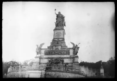 Wiesbadenin veistosmonumentti