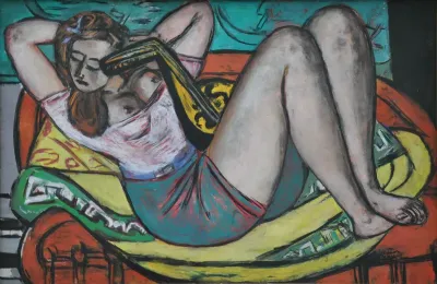 Woman with mandolin in yellow and red