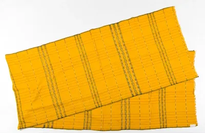 Yellow wrapskirt with jasmine