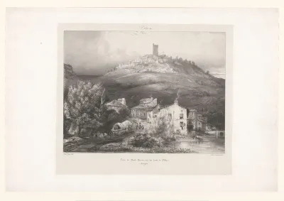 Zicht op de toren van Mont-Perrou in de Auvergne