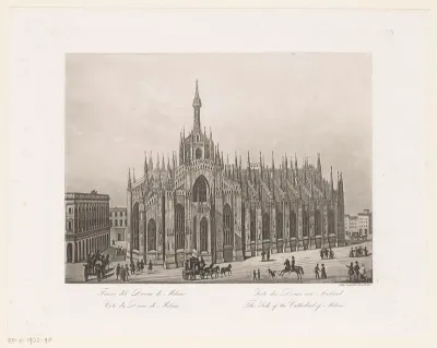 Zijaanzicht van de Dom van Milaan