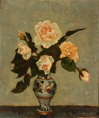 Flesh Coloured Roses And Bud