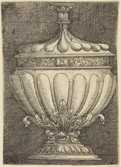 Pokal Mit Eiformigem Korper