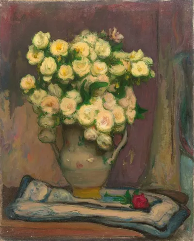 Vase De Petites Roses Blanches