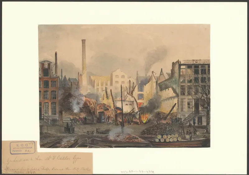 Gezicht op de brand van de suikerfabriek van J. H. Rupe & Zn. aan de Keizersgracht Wall Art by Unknown - High-Resolution Digital Print