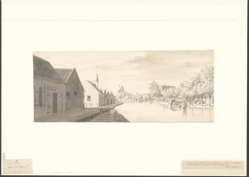Gezicht op de Lijnbaansgracht gezien naar de Leidsepoort en de manege aan het eind van de Leidsegracht Wall Art by Unknown - High-Resolution Digital Print