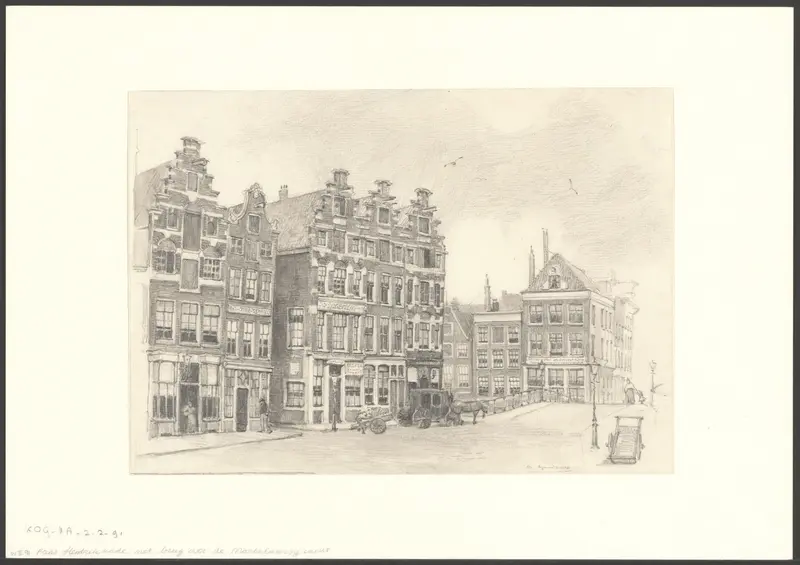 Gezicht op de Prins Hendrikkade en de brug over de Martelaarsgracht Wall Art by Unknown - High-Resolution Digital Print