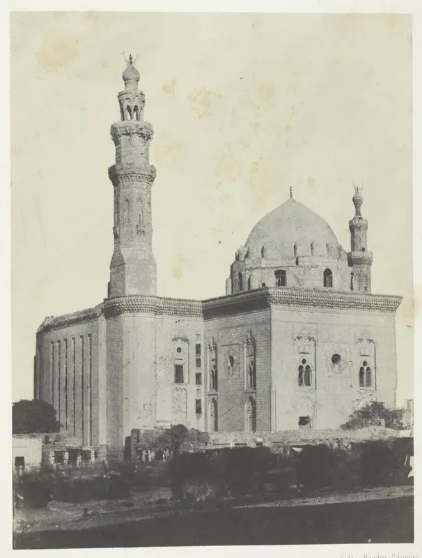 Mosquée de Sultan Haçan, Le Kaire, plate 5 from the album "Egypte, Nubie, Palestine et Syrie" (1852)