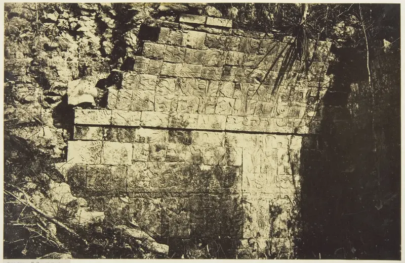 Palais Du Cirque à Chichen-Itza, Intérieur d'une salle