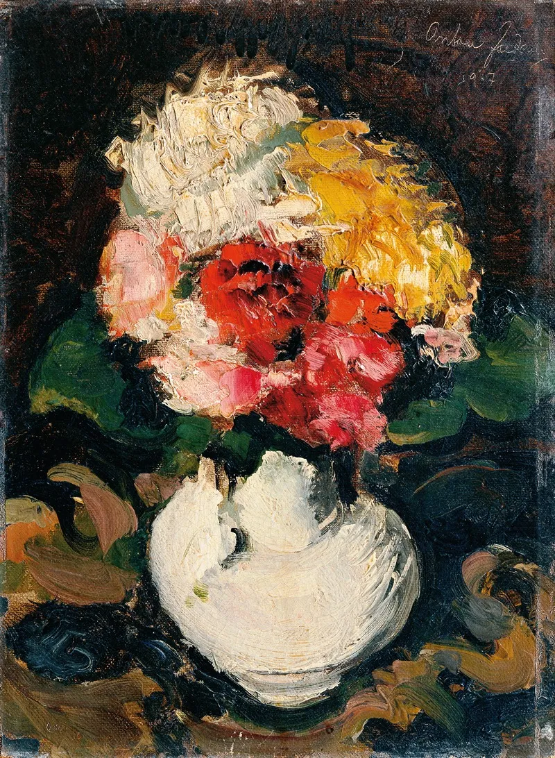 Blumenbouquet In Weiser Vase