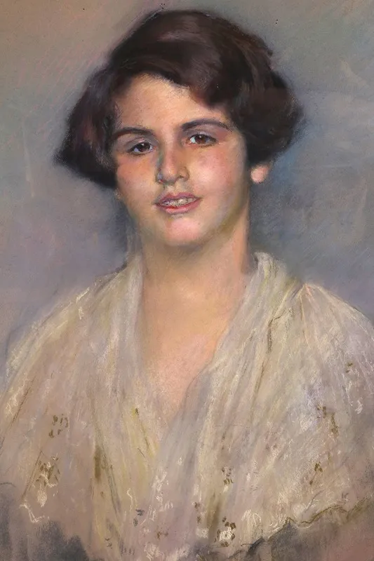 Dame Mit Pagenschnitt