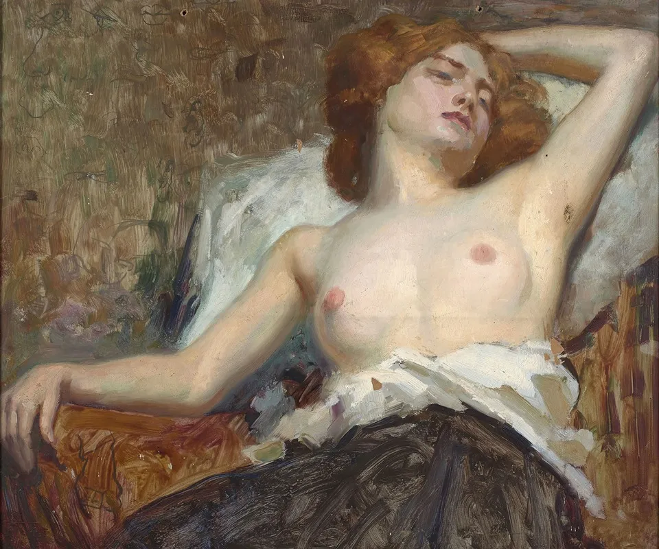 Femme Au Buste Denude Allongee