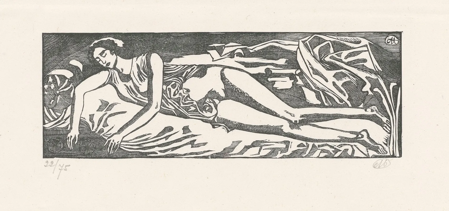 Femme Etendue Sur Une Draperie
