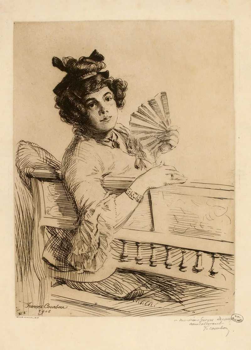 Jeune Femme Assise Sur Un Banc Tenant Un Eventail De La Main Gauche