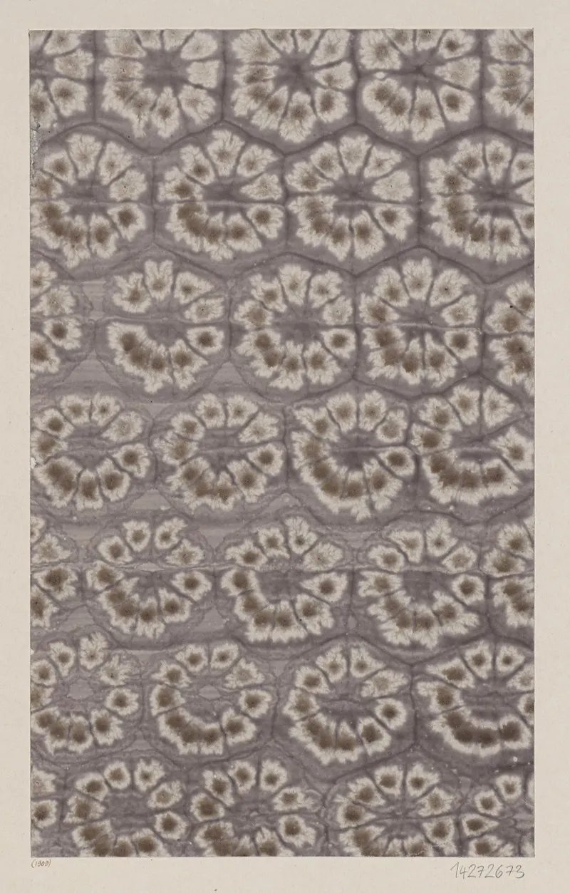 Kleisterpapier Mit Stilisierten Bluten 3