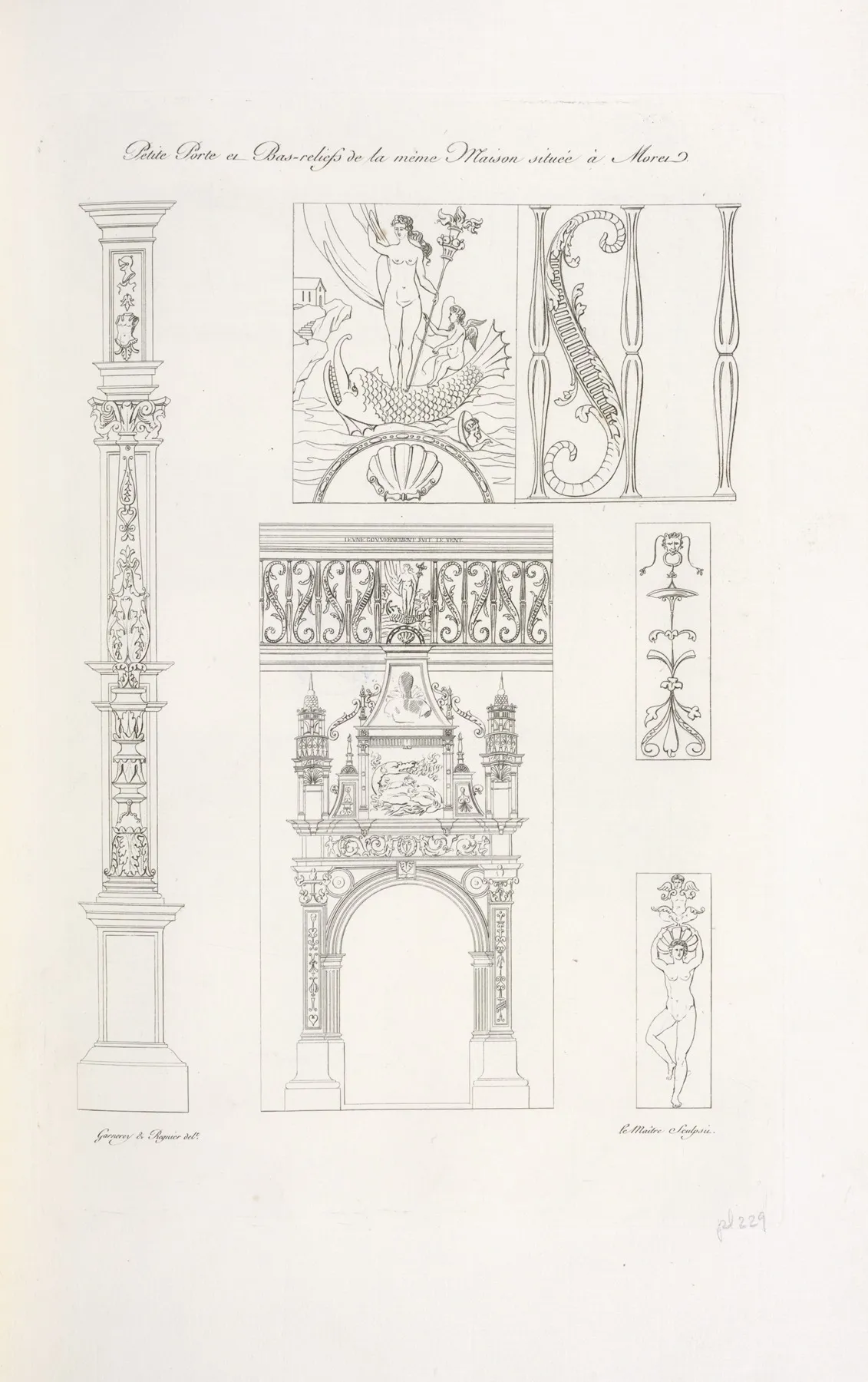 Petite Porte Et Bas Reliefs De La Meme Maison Situee A Moret
